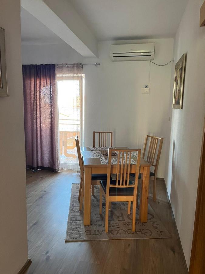 Apartmani Mia Trogir Eksteriør billede