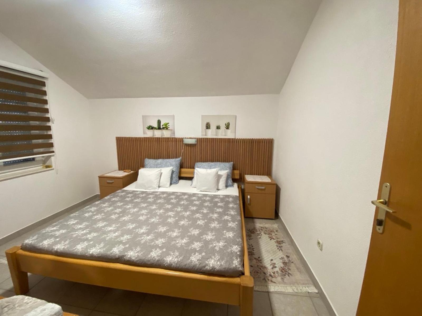 Apartmani Mia Trogir Eksteriør billede
